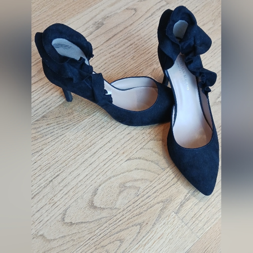Chriatian Siriano Black Ruffle High Heels, Womens Size 11 - Picture 6 of 8